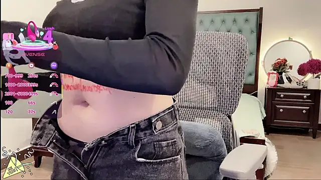 Berrysweet 68 online show from 3, 11, 2025