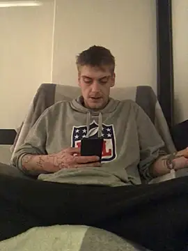 Simboxxx040 online show from 10, 1, 2025