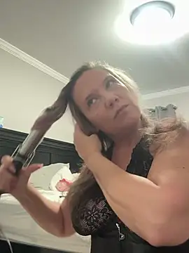 KandyKane11 online show from 9, 2, 2025