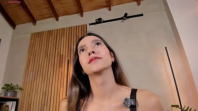 honeyhot69   online show from 12, 1, 2026