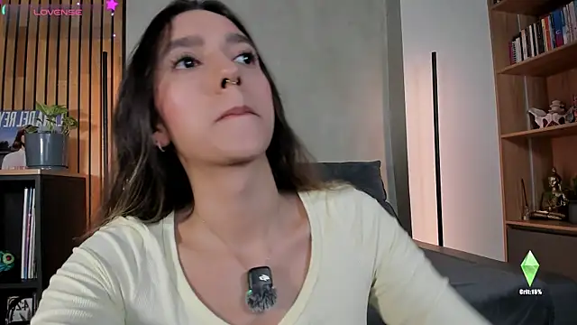 honeyhot69   online show from 5, 11, 2025