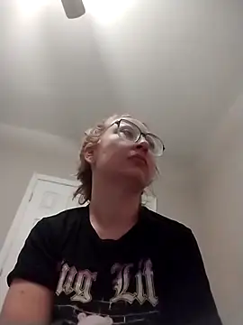 xWhoreAbleX Pika online show from 1, 11, 2025