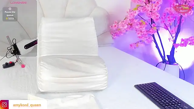 Snapshot of Amykord chatting on 30, 10, 2025 Amykord online show from 30, 10, 2025