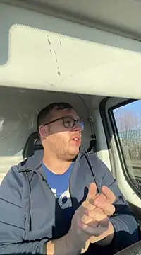 ionut9879 online show from 5, 3, 2025