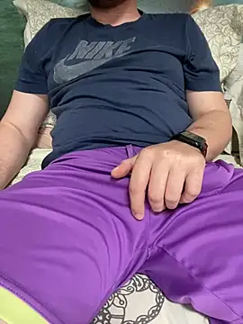 ionut9879 online show from 7, 4, 2026