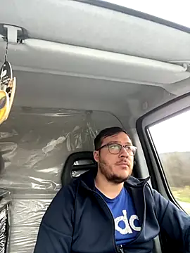 ionut9879 online show from 4, 12, 2024