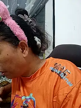 Fon Bigboobs online show from 17, 9, 2025