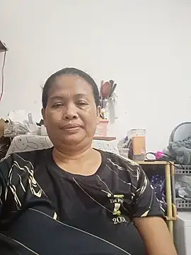 Fon Bigboobs online show from 23, 6, 2026