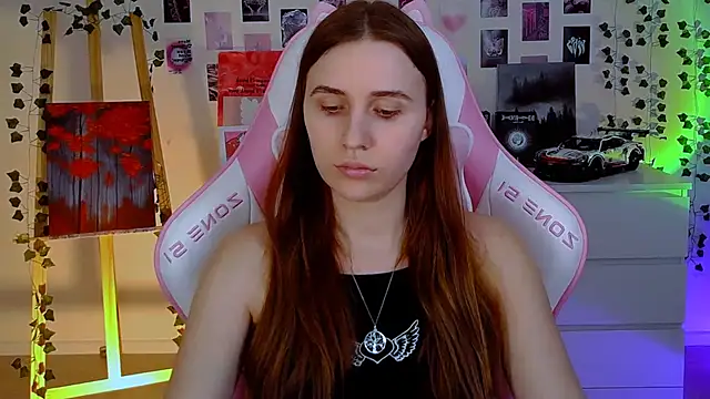 Snapshot of AliceCharmy chatting on 20, 2, 2025 AliceCharmy online show from 20, 2, 2025