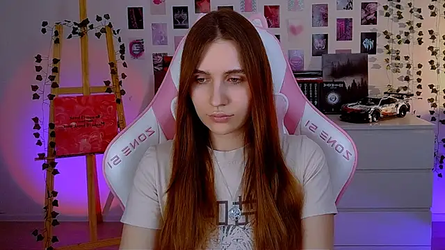 Snapshot of AliceCharmy chatting on 18, 3, 2025 AliceCharmy online show from 18, 3, 2025