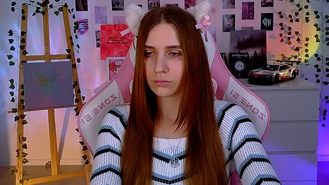 Snapshot of AliceCharmy chatting on 11, 2, 2025 AliceCharmy online show from 11, 2, 2025