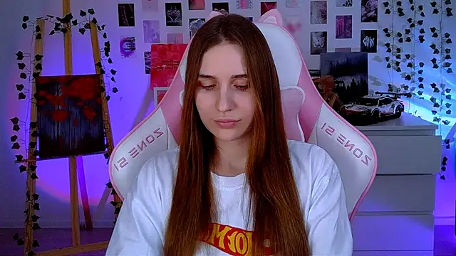 Snapshot of AliceCharmy chatting on 27, 2, 2025 AliceCharmy online show from 27, 2, 2025