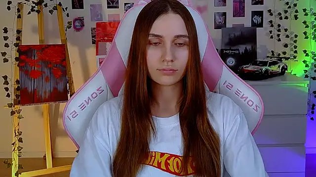 Snapshot of AliceCharmy chatting on 20, 2, 2025 AliceCharmy online show from 20, 2, 2025