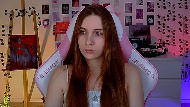 Snapshot of AliceCharmy chatting on 21, 2, 2025 AliceCharmy online show from 21, 2, 2025