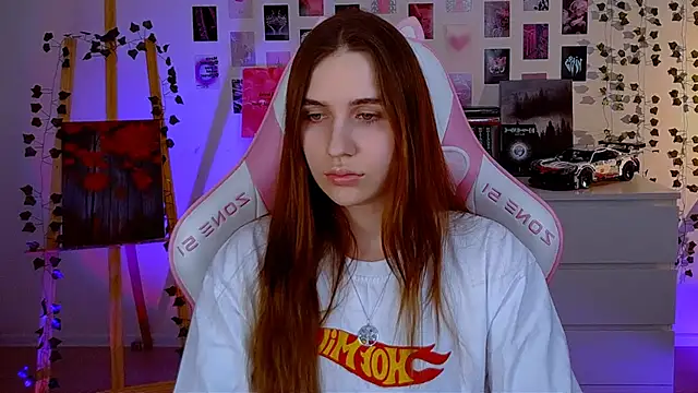 Snapshot of AliceCharmy chatting on 16, 3, 2025 AliceCharmy online show from 16, 3, 2025