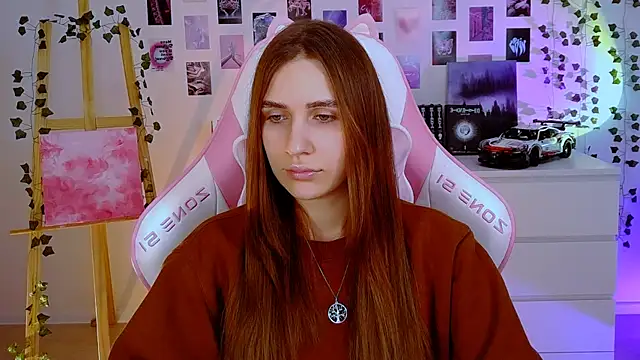 Snapshot of AliceCharmy chatting on 27, 1, 2025 AliceCharmy online show from 27, 1, 2025