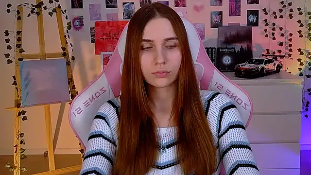 Snapshot of AliceCharmy chatting on 12, 2, 2025 AliceCharmy online show from 12, 2, 2025