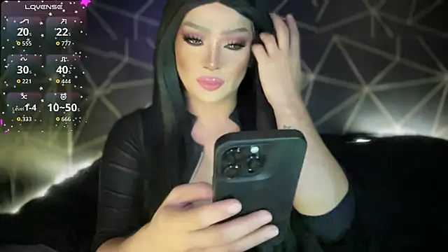 myfruitisswelling online show from 15, 11, 2025