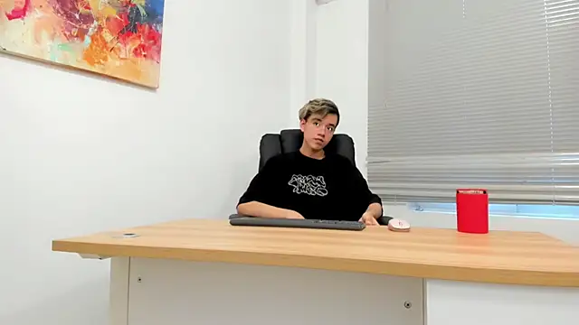 bunny maxi online show from 13, 3, 2025