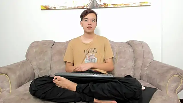 bunny maxi online show from 11, 11, 2025