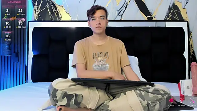 bunny maxi online show from 25, 10, 2025