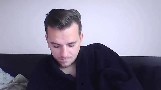 Huge cock22cm online show from 8, 11, 2025