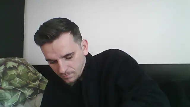 Huge cock22cm online show from 10, 3, 2025