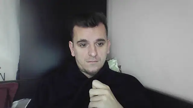 Huge cock22cm online show from 13, 3, 2025