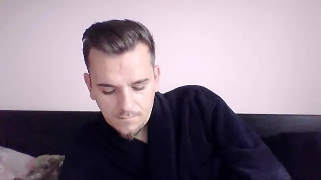 Huge cock22cm online show from 1, 10, 2025