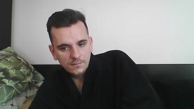 Huge cock22cm online show from 8, 3, 2025