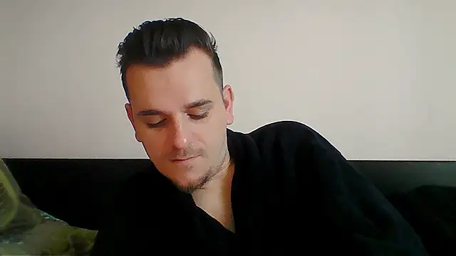 Huge cock22cm online show from 23, 4, 2026