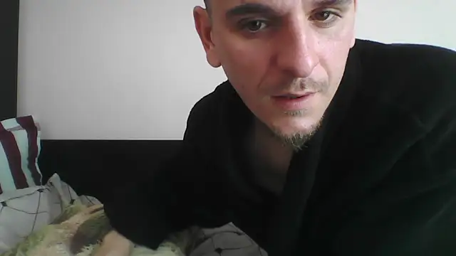 Huge cock22cm online show from 22, 3, 2025