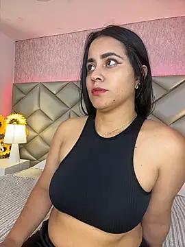 Brenda Garcia online show from 7, 10, 2025