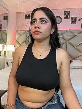 Brenda Garcia online show from 3, 11, 2025