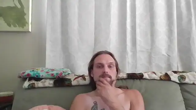 Snapshot of VitaminDrewFl chatting on 16, 6, 2026 VitaminDrewFl online show from 16, 6, 2026