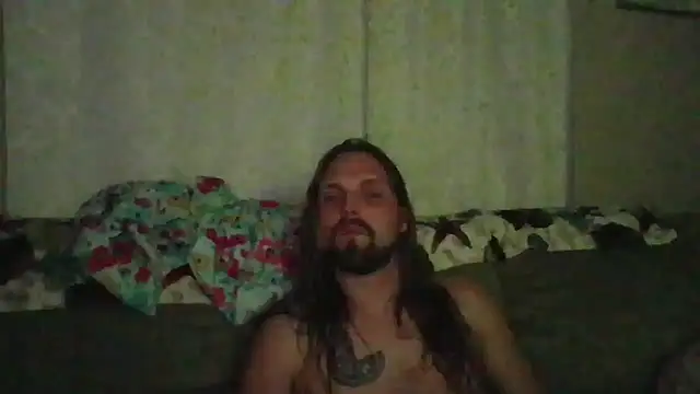 Snapshot of VitaminDrewFl chatting on 3, 7, 2026 VitaminDrewFl online show from 3, 7, 2026