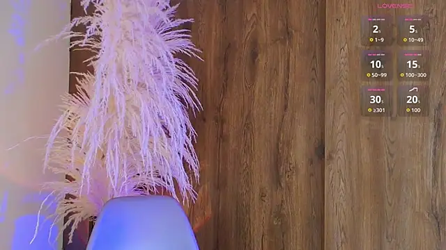 Josep Davies online show from 21, 9, 2025