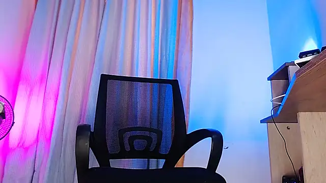 DanteSantoro online show from 12, 3, 2026