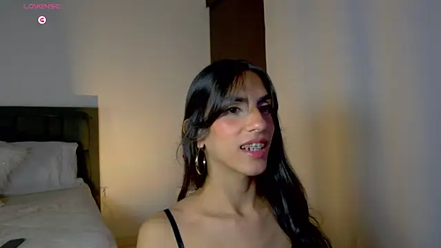 AlanaSofiia online show from 29, 4, 2026