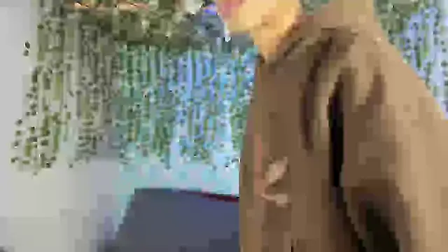 Snapshot of oliverhot2005 chatting on 26, 9, 2025 oliverhot2005 online show from 26, 9, 2025