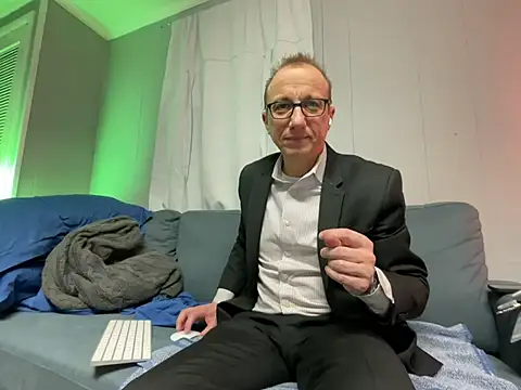 mouser21212 online show from 15, 3, 2025