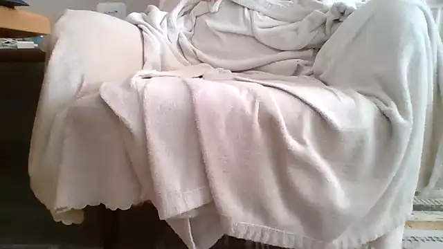 Mature fucker31 online show from 6, 1, 2025