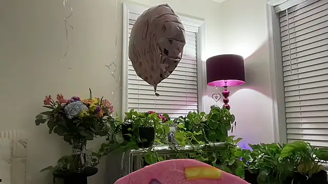 Milf Goddess online show from 7, 7, 2026
