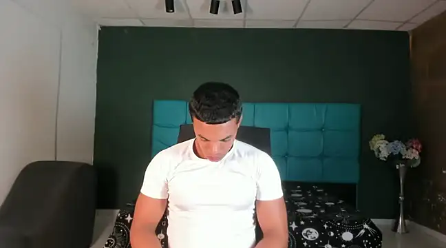 SexyBigCock01 online show from 6, 2, 2025