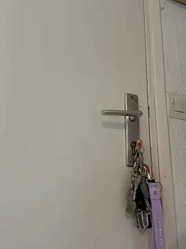 Luccreccia  online show from 12, 3, 2026