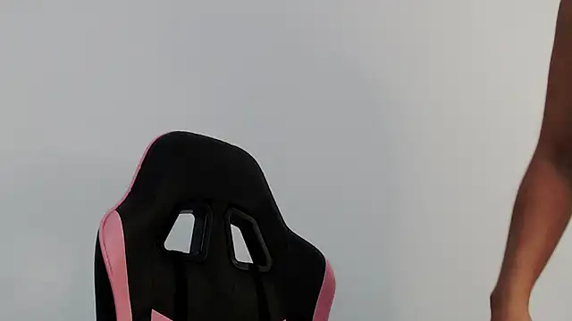 Emily Guerra1 online show from 5, 3, 2025