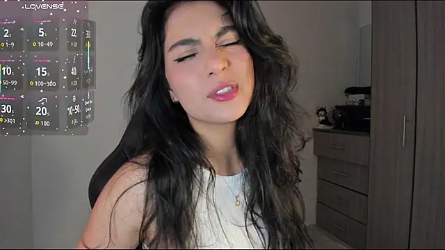 Dahian-peach online show from 17, 10, 2025