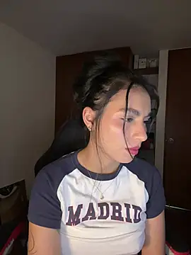 Snapshot of Dahian-peach chatting on 11, 6, 2026 Dahian-peach online show from 11, 6, 2026