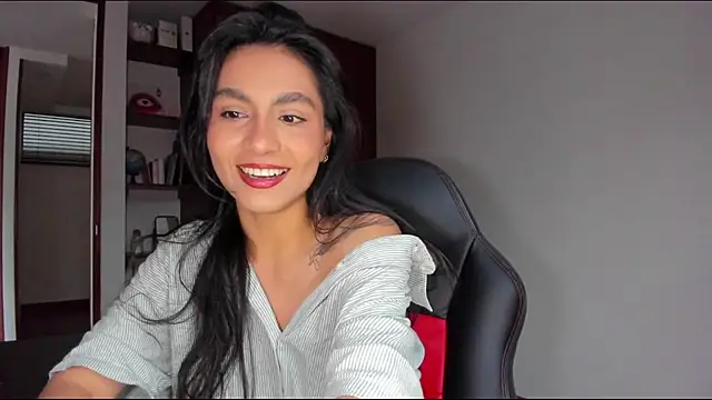 Snapshot of Dahian-peach chatting on 9, 7, 2026 Dahian-peach online show from 9, 7, 2026