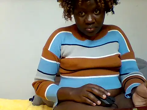 Snapshot of prettiestbella chatting on 5, 1, 2026 prettiestbella online show from 5, 1, 2026